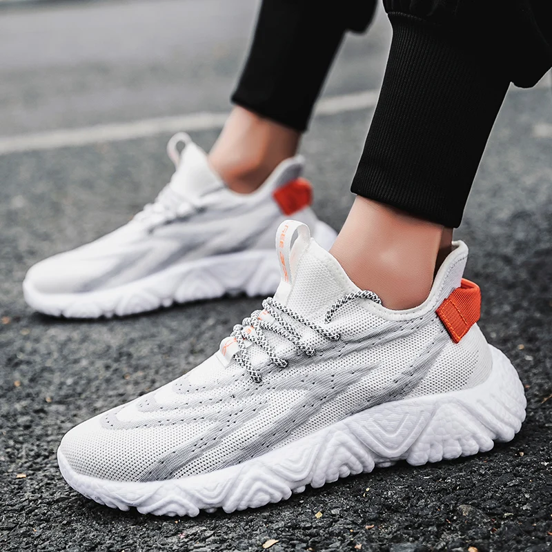 

Men's Fashion Sneakers Light Air Mesh Breathable Outdoor Running Shoes Joker Simple Personality Comfortable Leisure Shoes