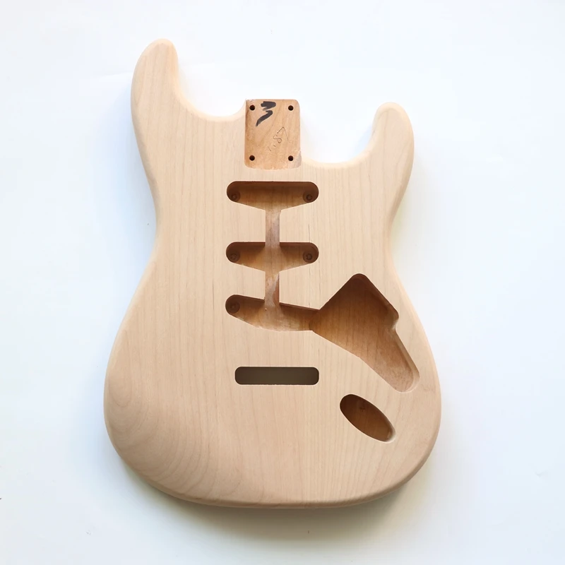 

ST guitar body electric guitar assembly DIY alder three-single universal body semi-finished alder wood xylophone