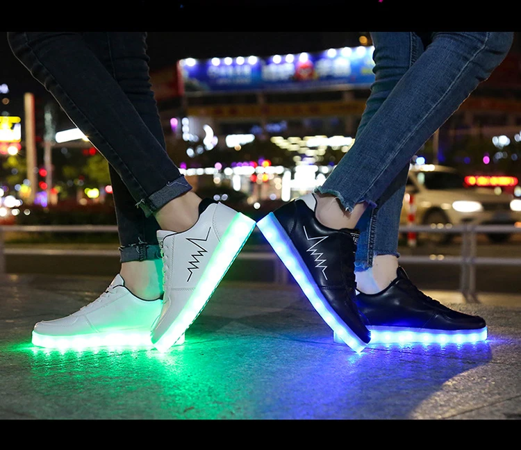 Размер 30-44 USB зарядка детские светящиеся сникерсы Led обувь для детей Мальчики Девочки светящиеся освещенные туфли с подсветкой повседневная обувь