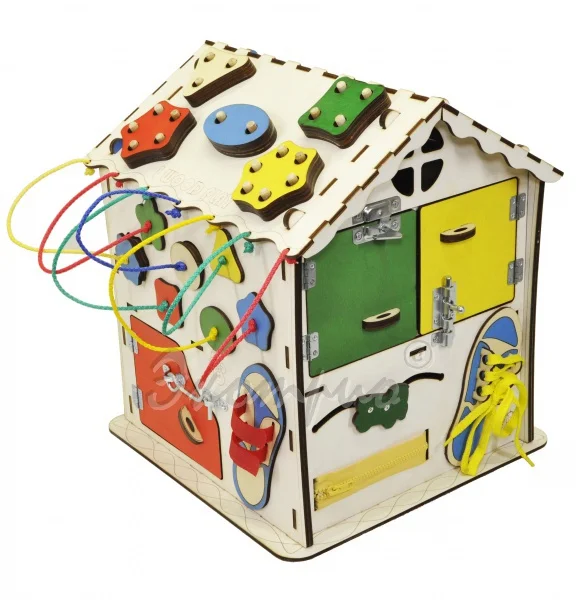 Рисунок 4 - Бизиборд Домик развивающий с электрикой