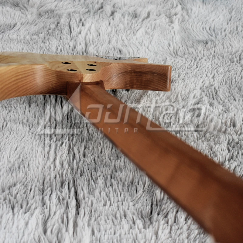 Горная безголовая гитара fanned fret 25,5-25 'пепельный корпус Пламя клен Топ жареный кленовый гриф fret