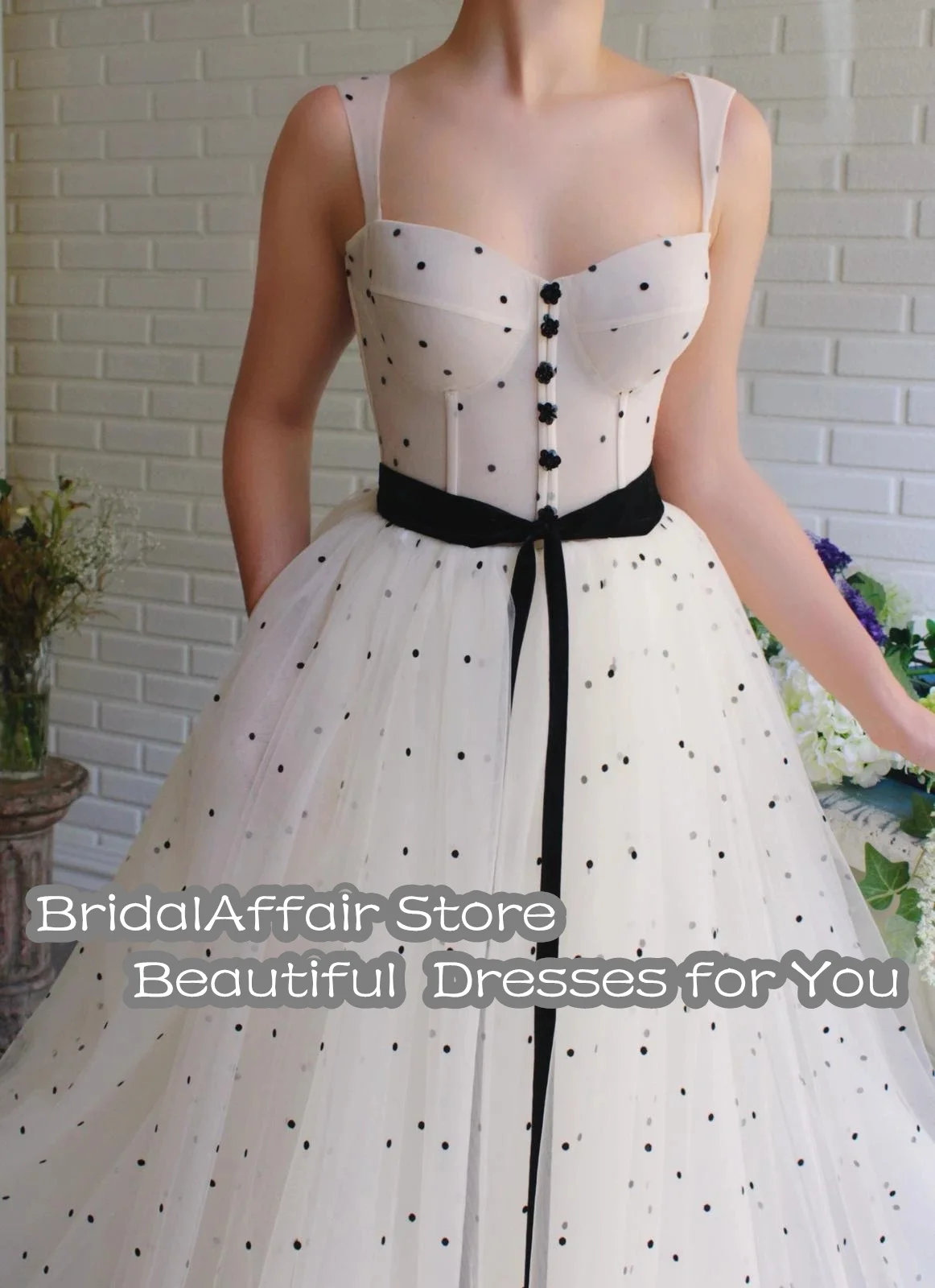 Элегантное кремовое Тюлевое платье BridalAffair с черными горошинами для выпускного