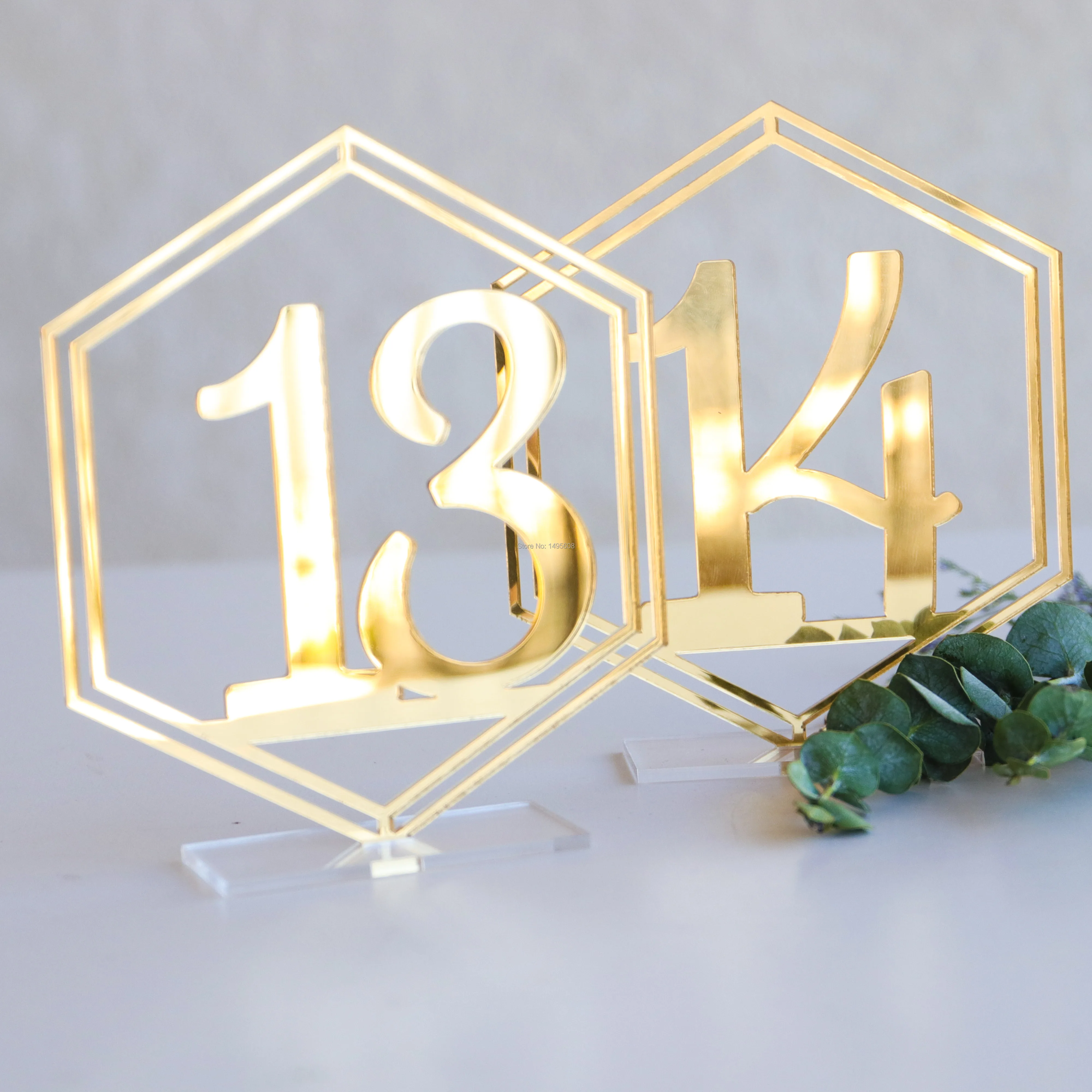 Фотообои | Шестигранные геометрические зеркальные фотообои с гравировкой белого