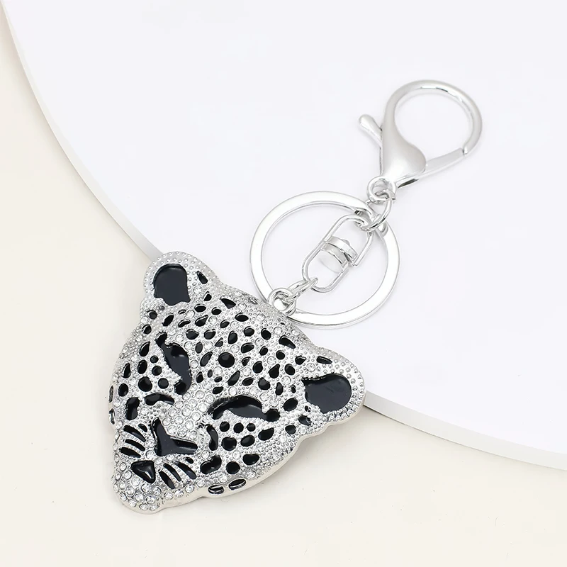 

1Pcs Leopard Keychain Key Chains Metal Crystal Key Chain Keyring Charm Bag Pendant Gift Wholesale Price Animal series keychain