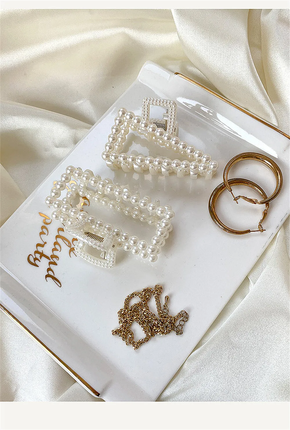 

Hair Claw Clip Clamp For Women Girl Acrylic Pearl Geometric Heart Korean Handmade Fashion Head Accessories Mujer Wholesale