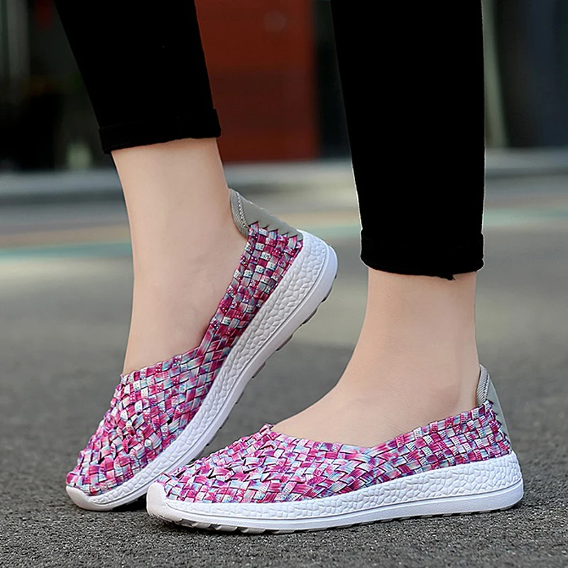 Женская обувь на плоской подошве летние дышащие кроссовки плетеная прогулочная