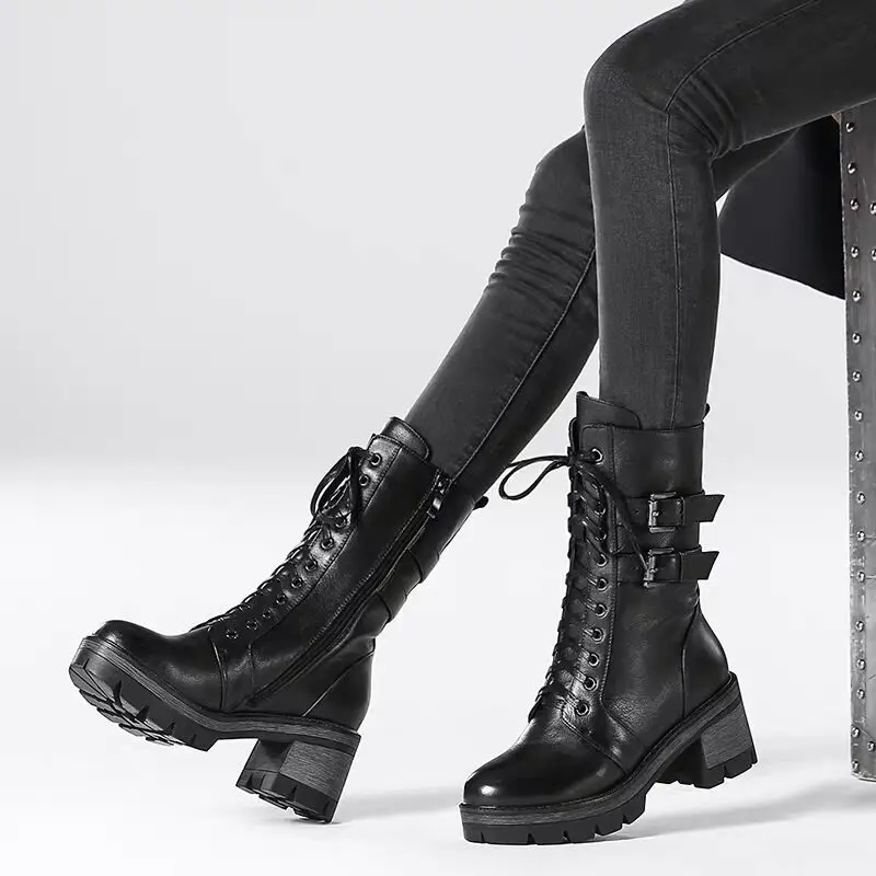 

2021 New Women's Autumn Winter Plus Velvet Mart Boots Female Thick-heeled British Style Korean Women's Leather Boots Snow Boots