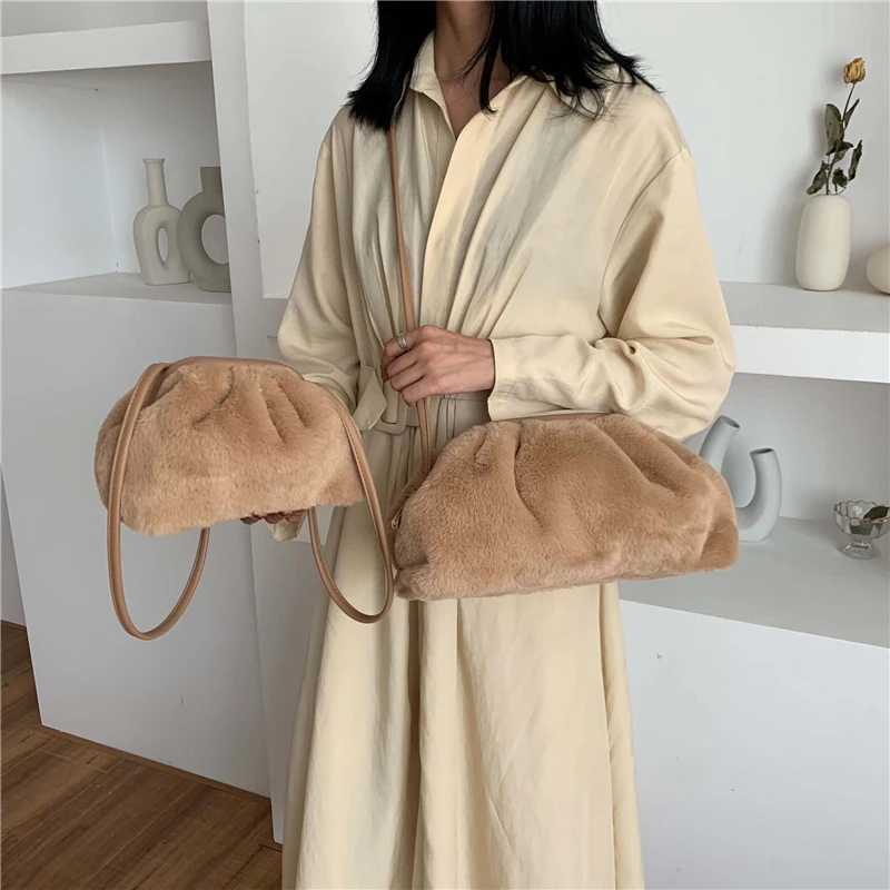 Женская простая сумка мессенджер из пельменей 2019 плюшевая через плечо