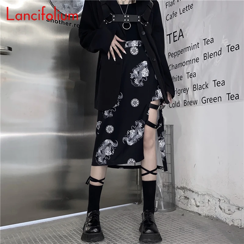 

Black Long Skirt Fall Korean Vintage Punk Gothic Indie Dragon Print Leather Buckle Y2k Aesthetic Harajuku Midi Skirt Womens 2021