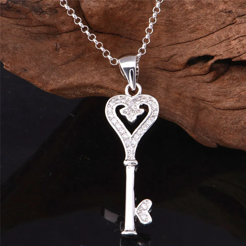 USPS доставка кубический цирконий ключ и сердце кулон ожерелье для женщин Кристалл