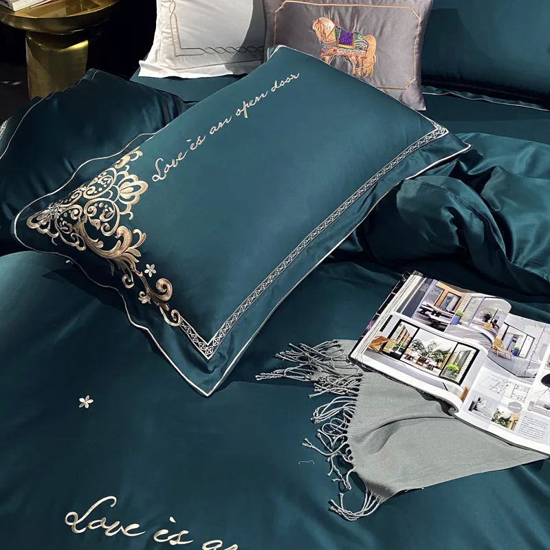 Элегантное постельное белье с вышивкой Синий Комплект постельного белья