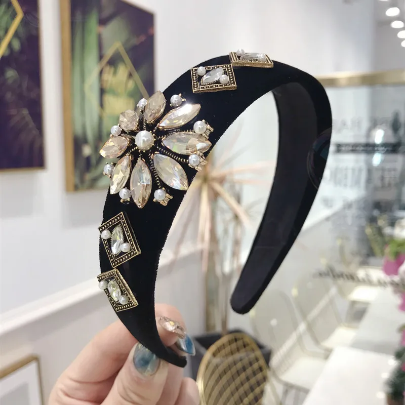 

Korea Pearl Crystal Flower Hairbands Shinny Zircon Retro Hair Accessories for Girls Diamond Crown Headbands For Women