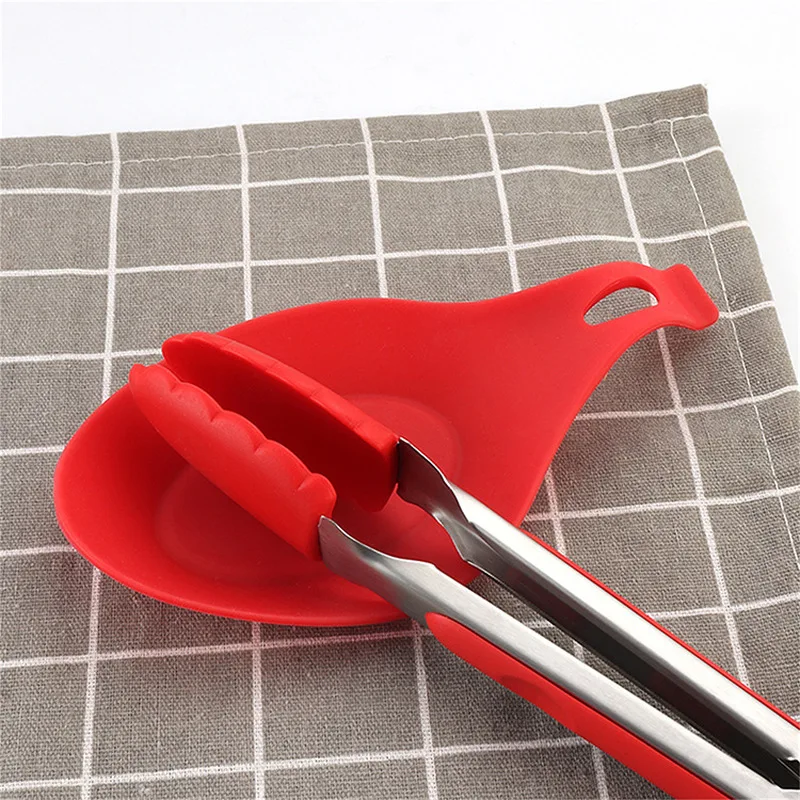 

1Pcs Silicone Insulation Spoon Rest Heat Resistant Drink Glass Coaster Tray Spoon Pad Eat Mat Pot Holder Kitchen Accessories
