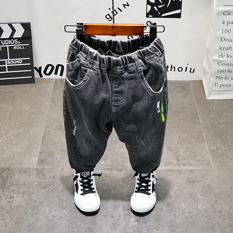 

Джинсы хлопковые для мальчиков 2-7 лет, на осень/весну