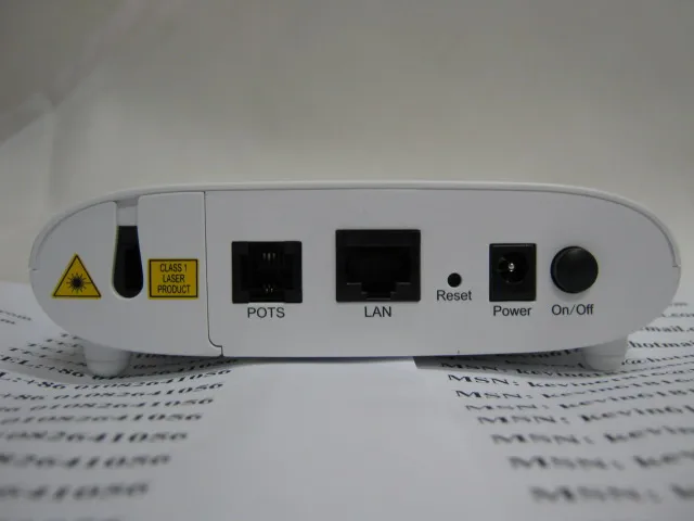ZTE ZXA10 F411 EPON ONU с одним ethernet и голосовым портом оптический сетевой терминал FTTH |