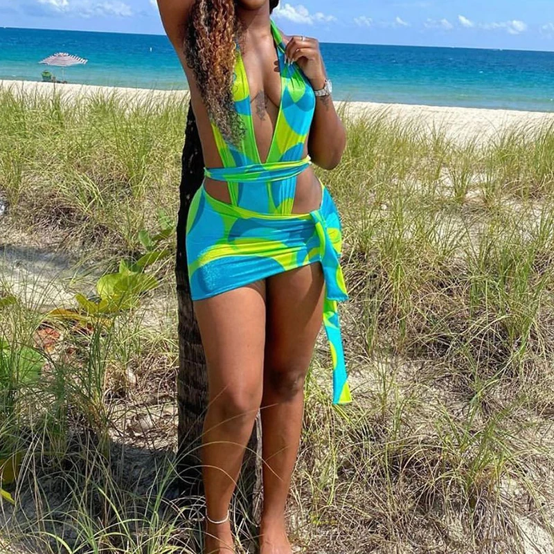 

Женский пляжный костюм OMSJ, из двух предметов, с лямкой на шее и глубоким V-образным вырезом, облегающий костюм с короткой юбкой и бандажным принтом
