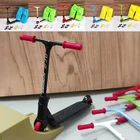 Миниатюрный скейтборд, из сплава скутер для пальца, с инструментами мини-скутеры и аксессуарами для пальчиковой доски, пальчиковая игрушка для детей 3 + лет