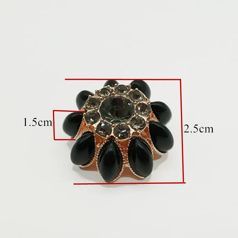 Resin Flower Rhinestone Wedding Decoration Buttons For Clothing Metal Buttons DIY Coat Sweater Buttons For Clothing Accessories