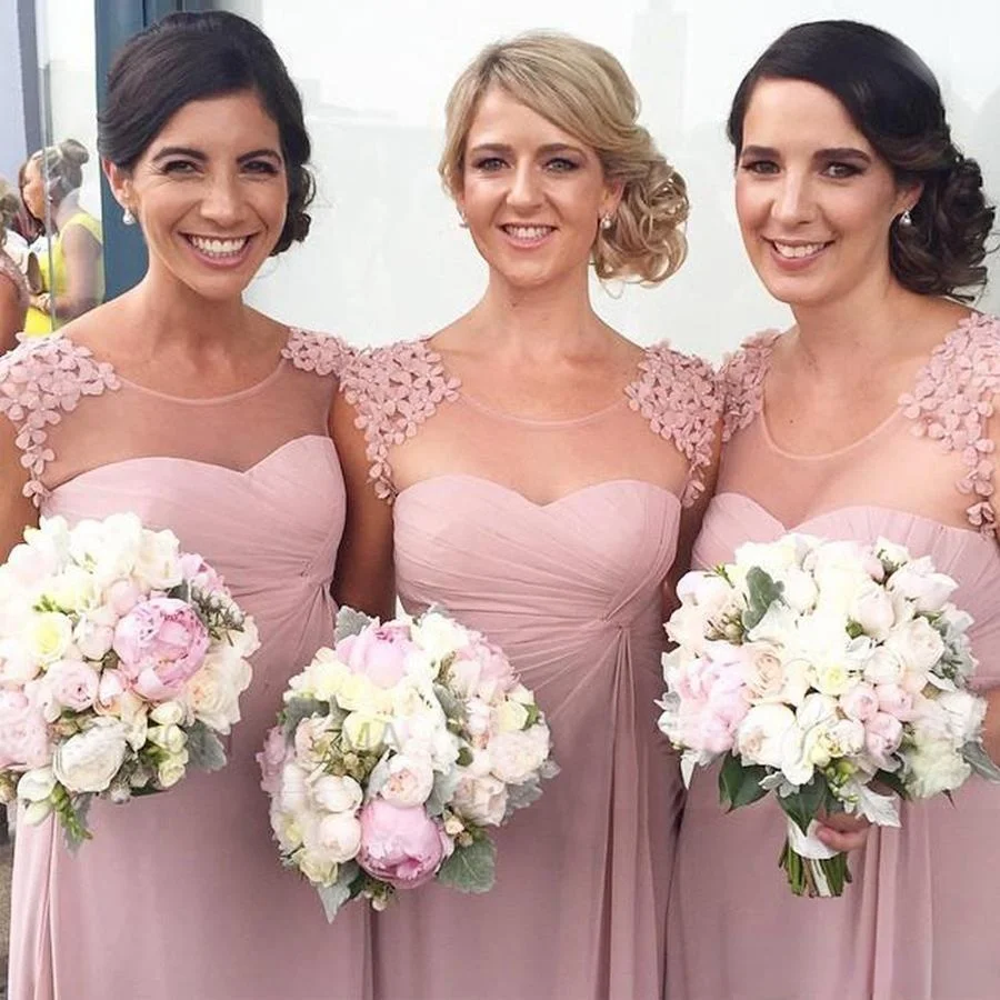 

Elegant Scoop Cap Sleeves Floor-Length Bridesmaid Dress with Appliques Ruched Bodice Beach Wedding Party Dresses vestidos cortos