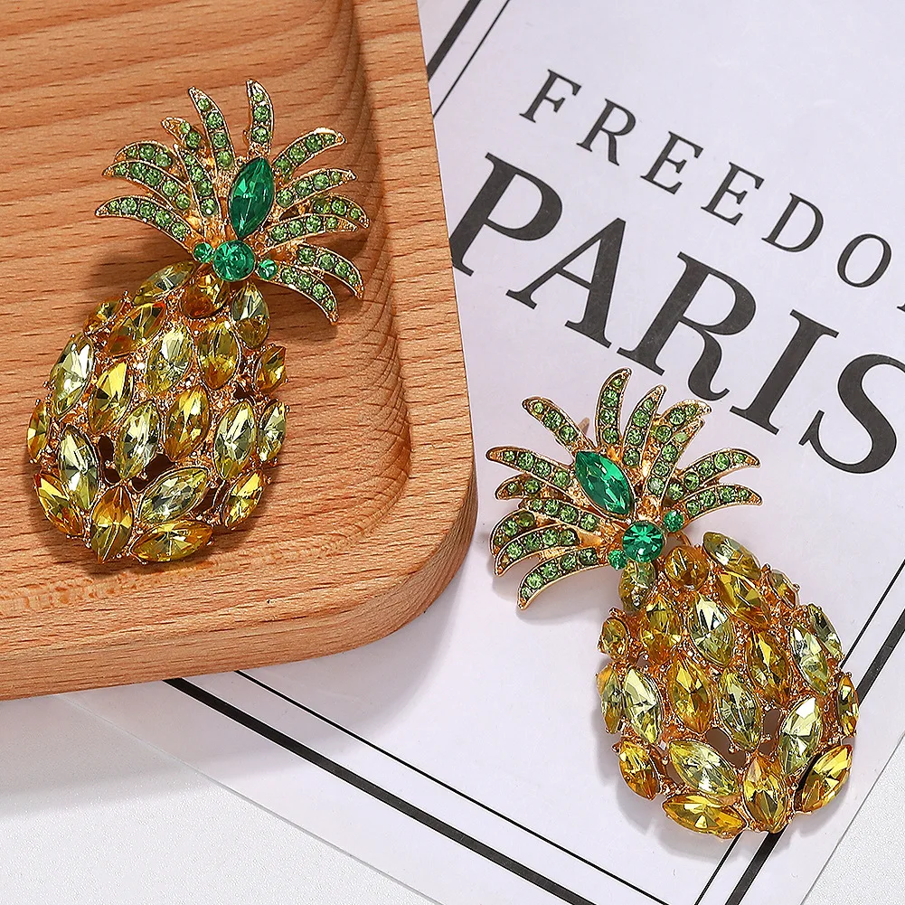 

MIREINA Pineapple Earrings With Rhinestones Green Leaves And Yellow Irregular Round Fruit Series Jewelry