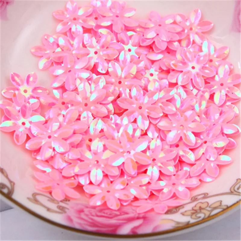 

100pcs/Bag 12mm Five Finger Flower PVC Sequins DIY Manual Paillettes Sewing Wedding Craft Women Garments Lentejuelas Accessories