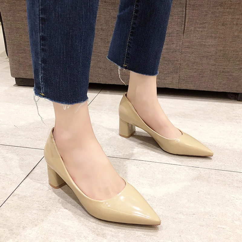 

Casual Heels 2021 African Woman Shoe All-Match Branded Pumps Pointed Wedge Slip On Chunky Sandals Shallow Mouth Lace-Up Comforta