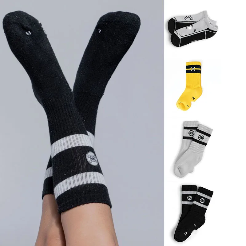 

N-NU 2021 spring and summer children's cartoon socks, socks, middle socks, student baby socks, cotton children's socks in stock