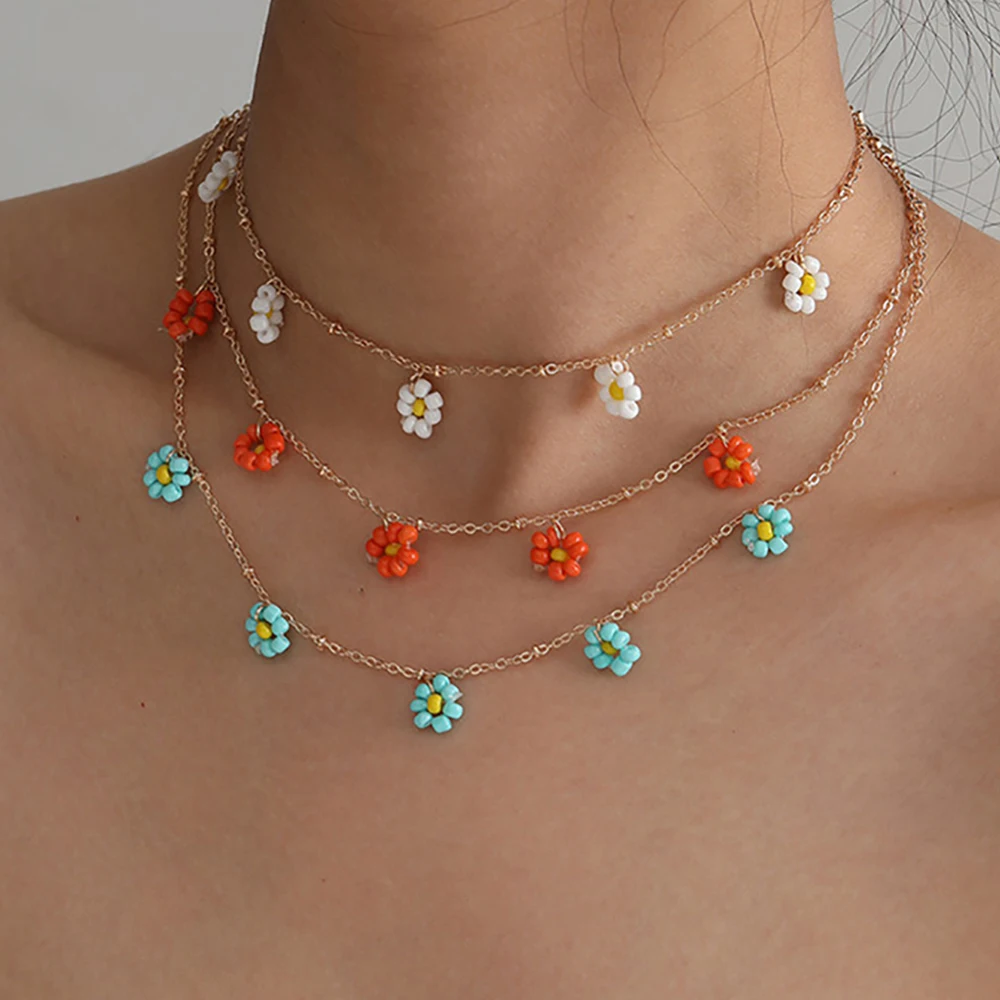 

Classic Romantic Korean Flower Choker Necklace For Women Boho Acrylic Clavicle Chain Short Necklaces Fashion Jewelry 2021 Trend