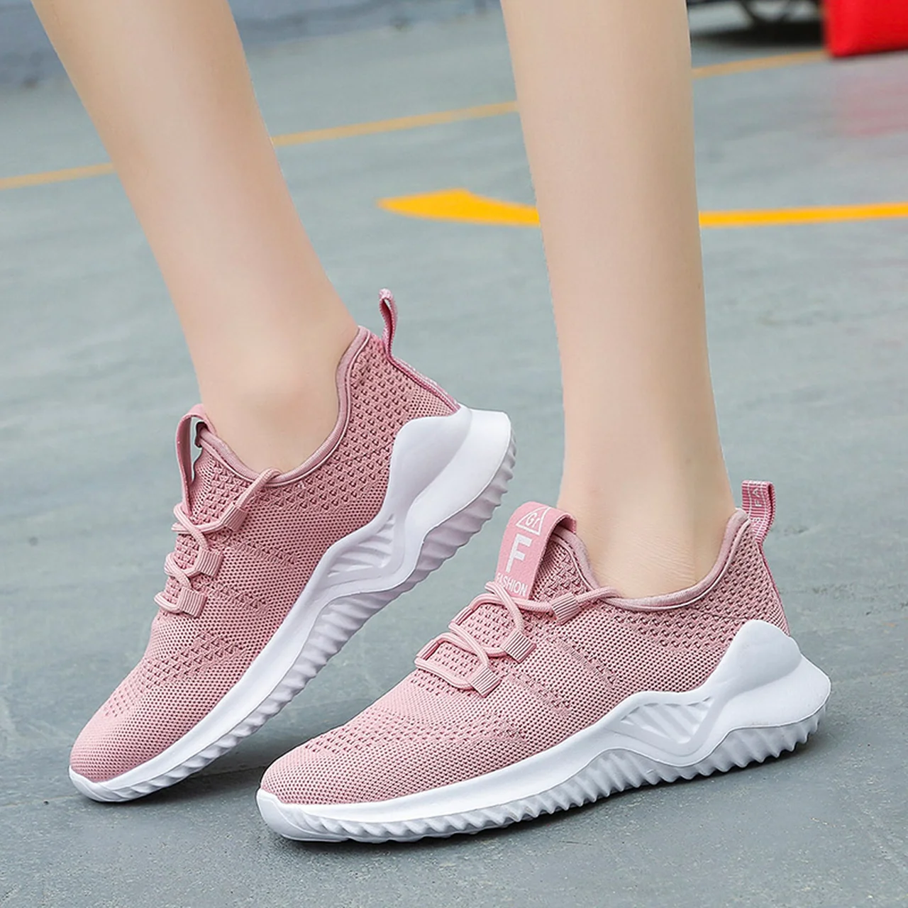 

Casual Women's Shoes Sports Shoes Women's Vulcanized Shoes Fall Running shoe Breathable Mesh Thick bottom Sneakers Large size