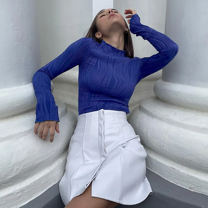 

2022 Spring Women Texture Folds Slim Long Sleeve Sweater