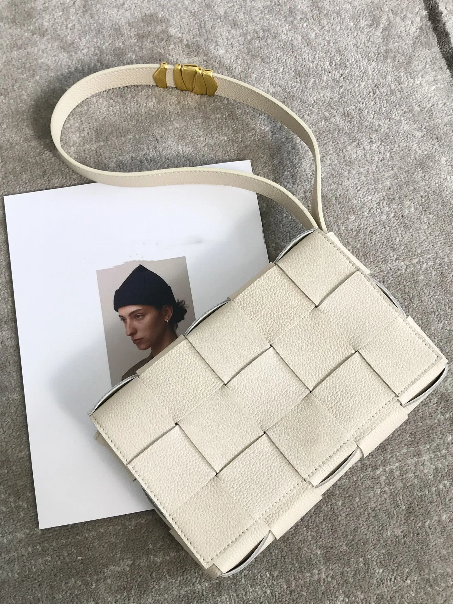 

2021 Orange New Women's Top Leather Messenger Bag Woven Shape Design Soft Texture Hot Sale In Europe And America