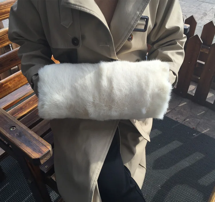 

2021 Real Rabbit Fur Gloves Brand Real Fur Handmuff Winter Hand Warmer Real Rex Rabbit Fur Muff Fashion