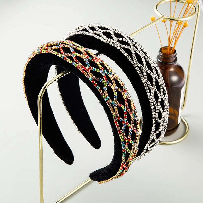 Za в стиле барокко блестящие Рейн камень сравнении с европейскими размерами и США