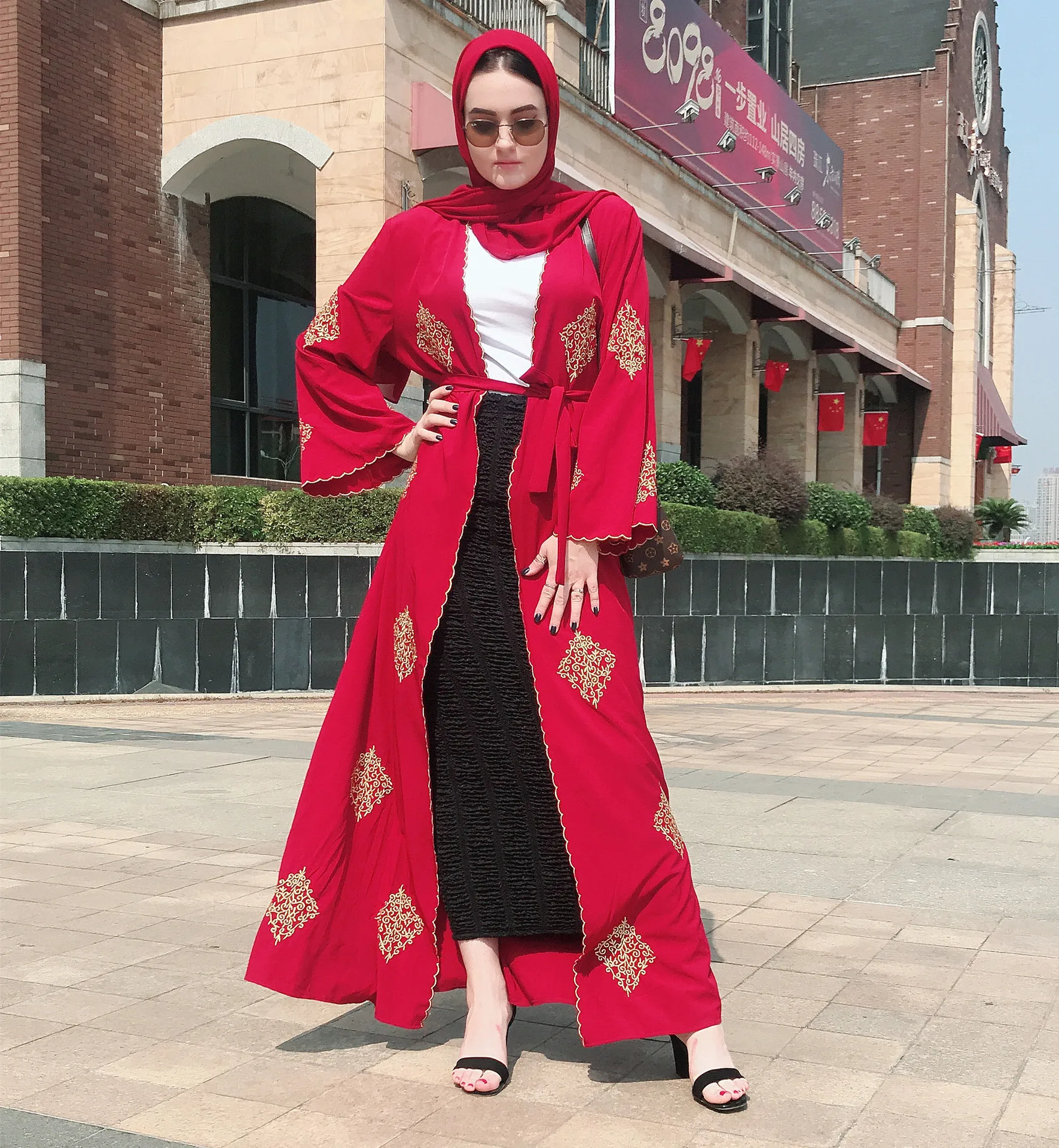 

Donsignet Muslim Dress Women Retro Embroidered Cardigan Dress Muslim Fashion Abaya Dubai Abaya Turkey Saudi Arabia
