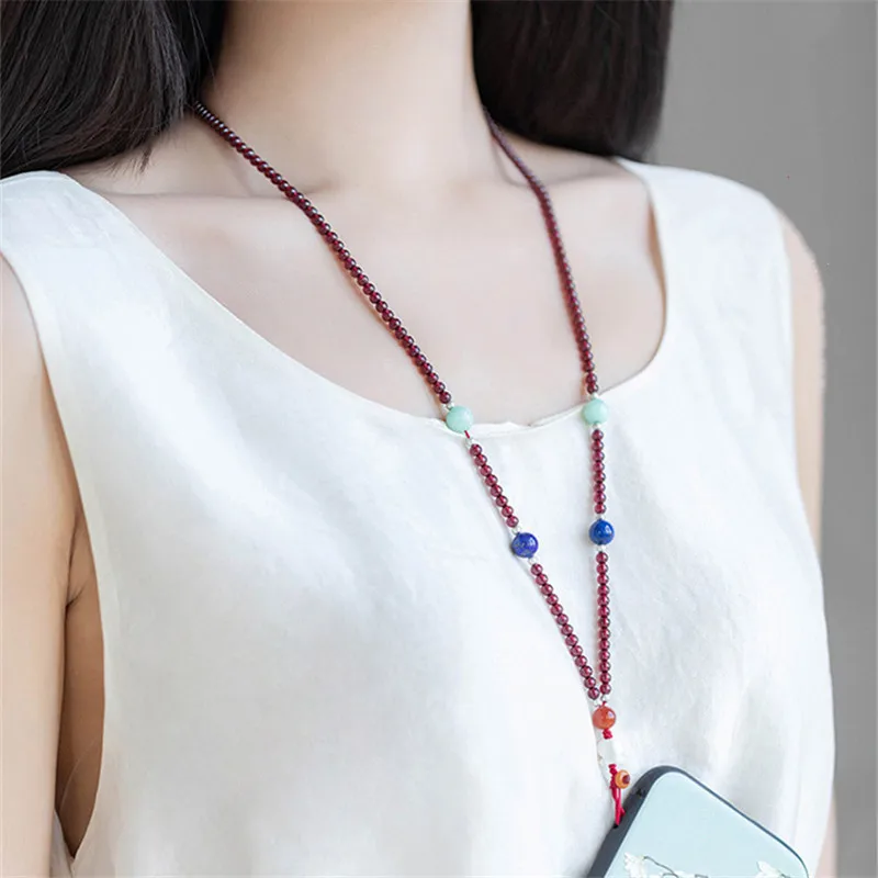 

Original DIY natural crystal mobile phone chain simple purple tooth black garnet phone lanyard for elders gifts neck strap
