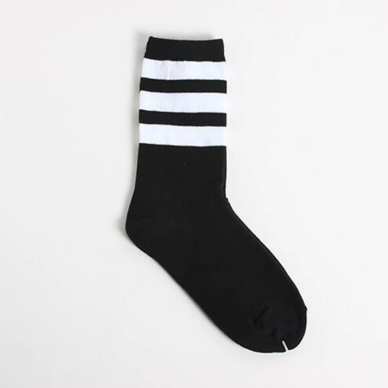 student Women socks stripes Retro stripes Hiphop Skate Long Short  White Black Winter Cool hose skateboard Cotton football sock