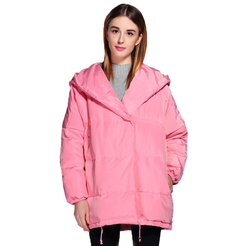 Пальто женское зимнее на 90% утином пуху с отворотами и завязками талии | Женская