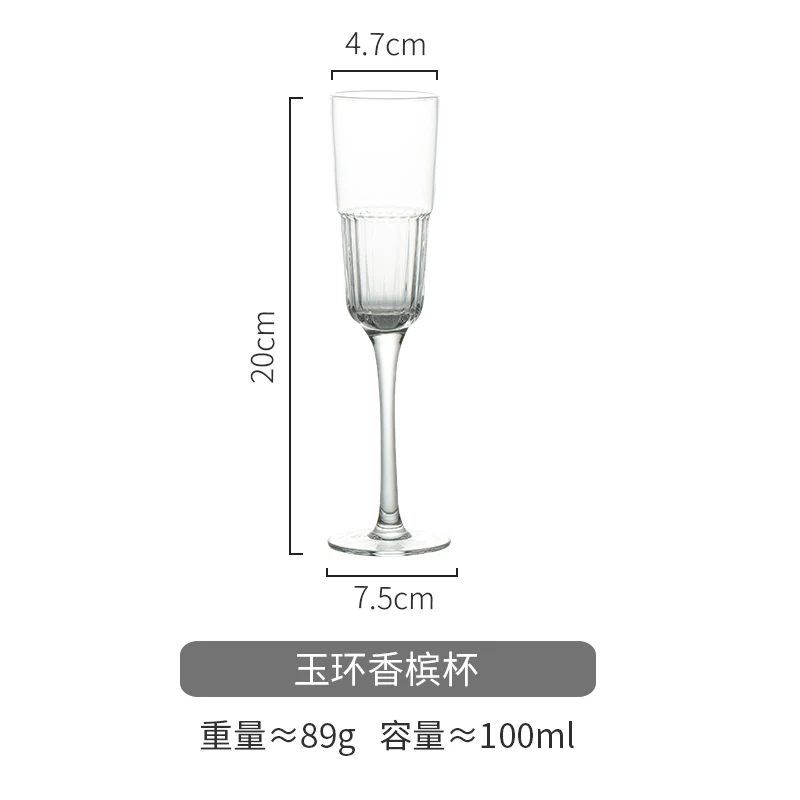 

Kitchen,Dining & Bar