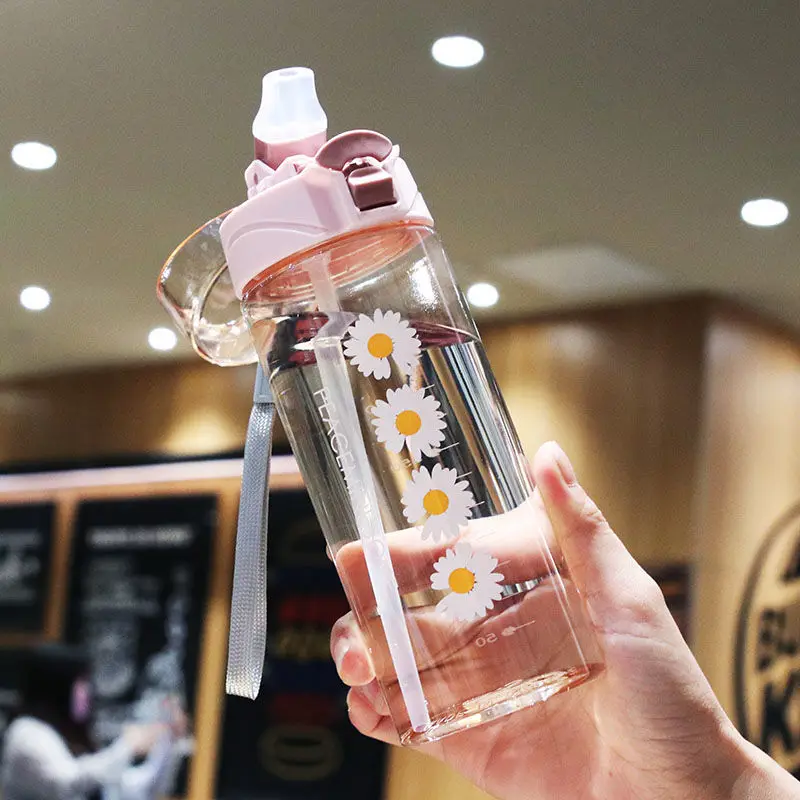 

High value water cup with straw for pregnant women