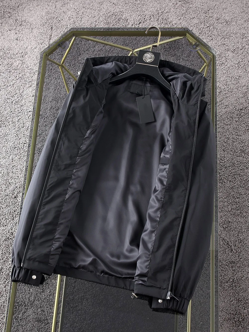 

2021 new autumn men's hooded jacket windproof and waterproof nylon fabric casual business windbreaker high quality