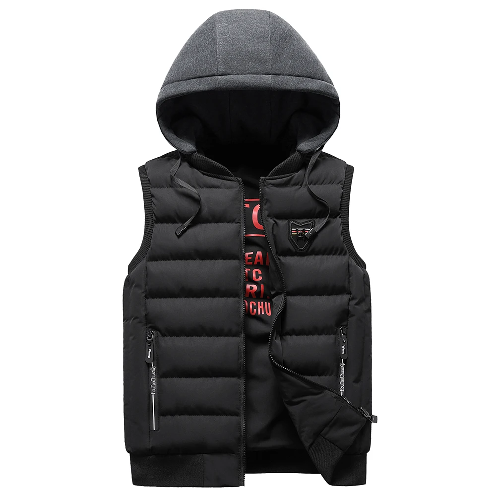 Жилет мужской зимний с капюшоном без рукавов на хлопковой подкладке |