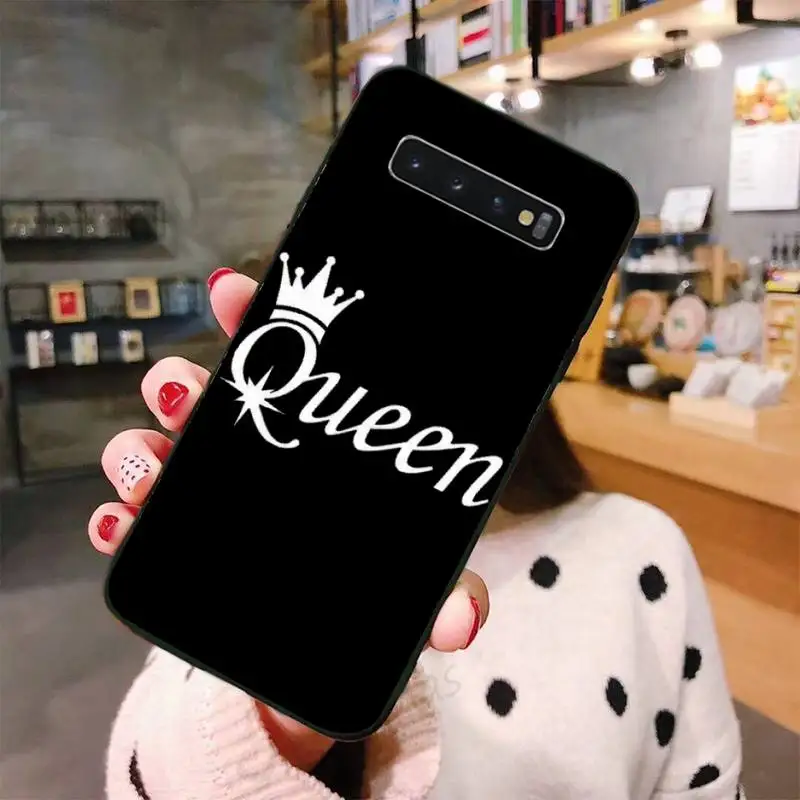 

Matte Crown King Queen Phone Case For Samsung galaxy S 7 8 9 10 20 edge A 6 10 20 30 50 51 70 note 10 plus