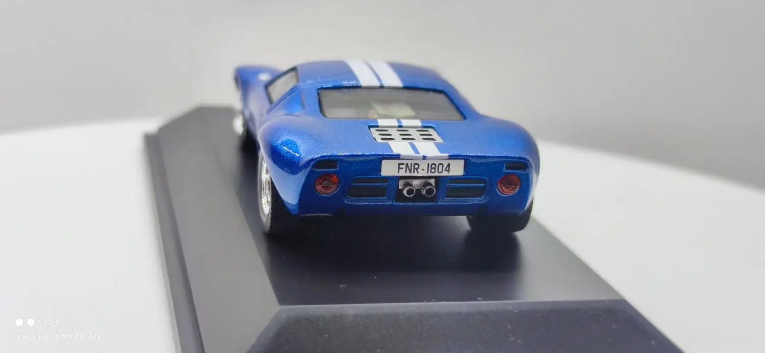 

1/43 FORD GT40 Used Under License Collection Metal Die-cast Simulation Model Cars Toys