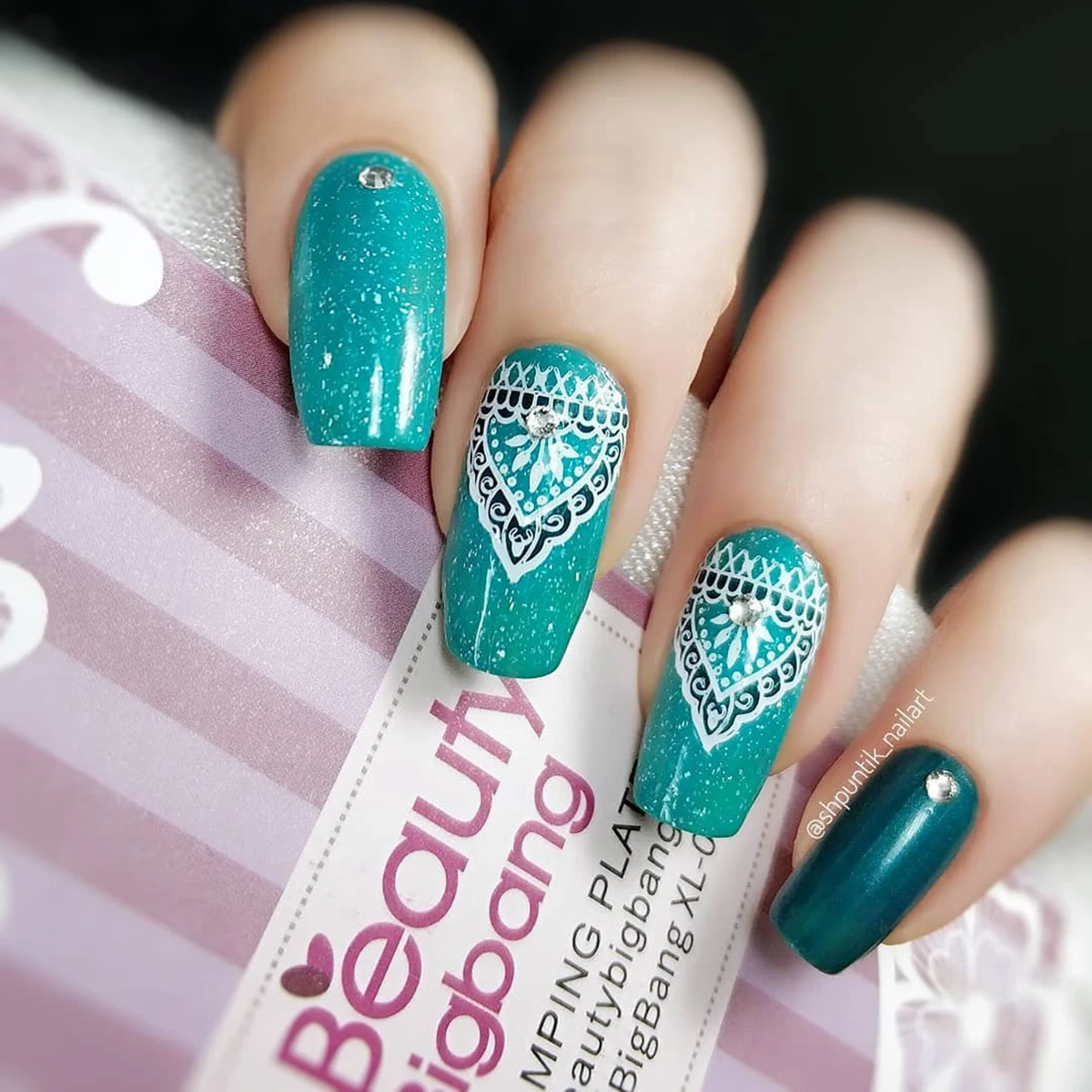 Кружевные тисненые пластины для ногтей привлекательное изображение в полоску 6*12