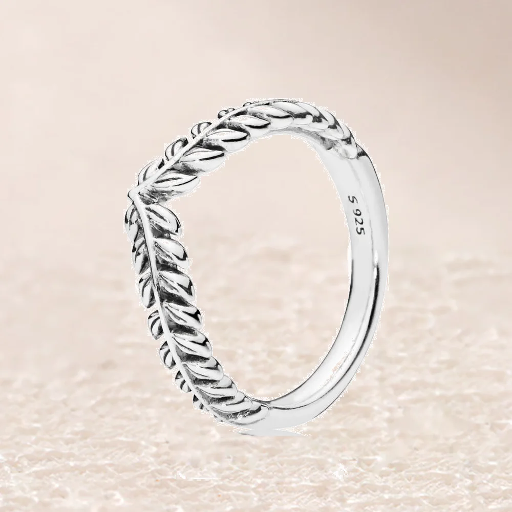 

197681 SEEDS WISHBONE RING