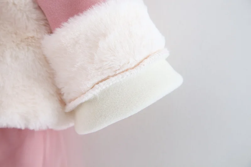 Зимнее платье с капюшоном и заячьими ушками для маленьких девочек длинными