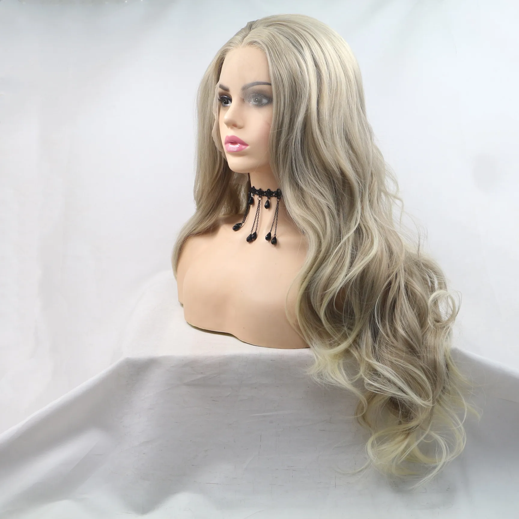 Sylvia Blonde Synthetic Lace Front Wig For Women Ombre Middle Part Heat Resistant Long Daily Body Wave Hair Cosplay | Шиньоны и парики