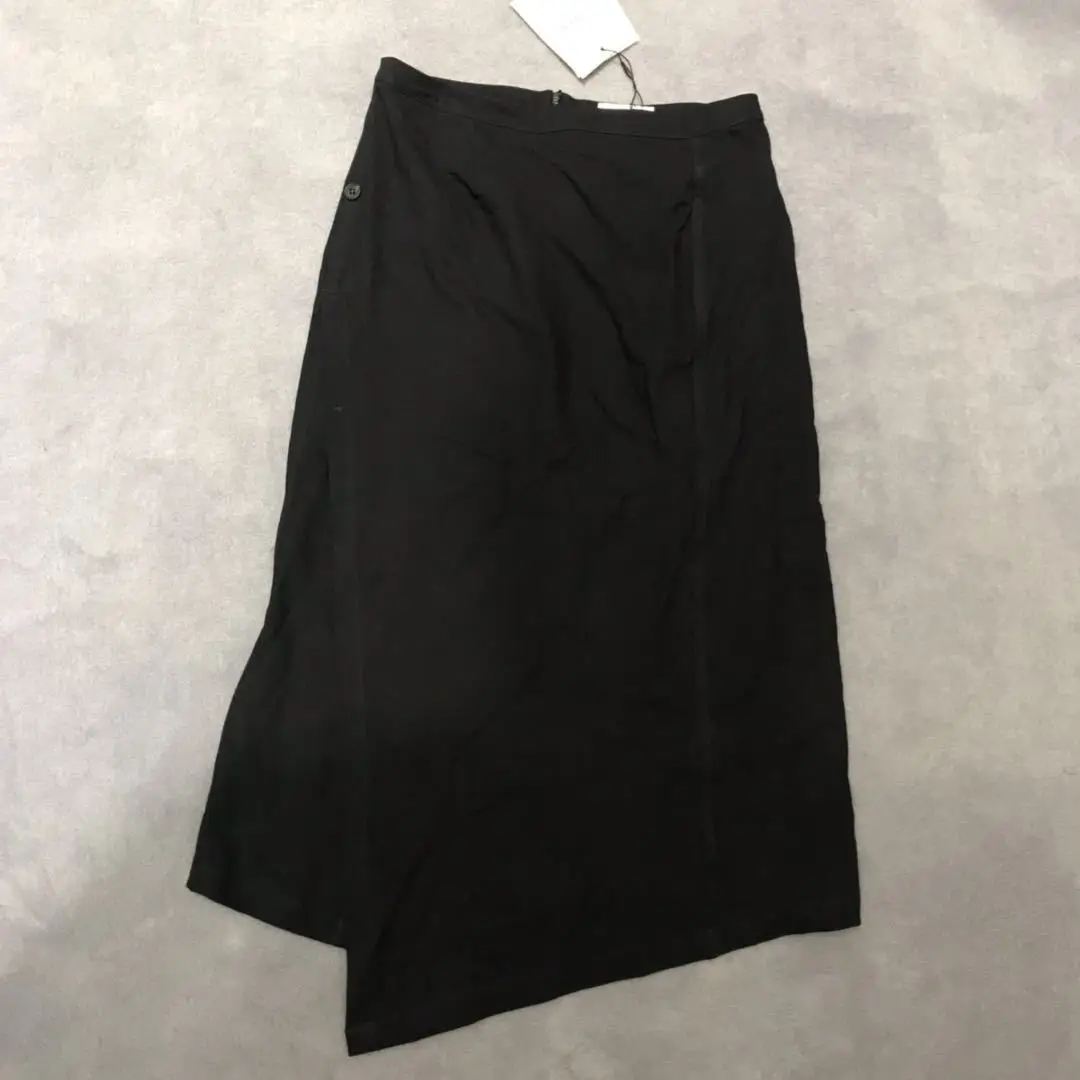 Женская юбка темно-карточка/белая/черная льняная хлопковая цельная триколор |