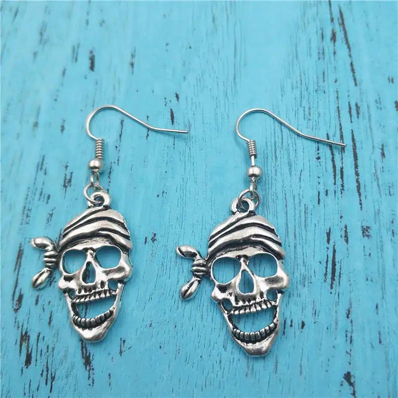 

Skull Pirate Charm Creative Earrings,Vintage Fashion Jewelry Women Christmas Birthday Gifts Accessories Pendants Zinc Alloy