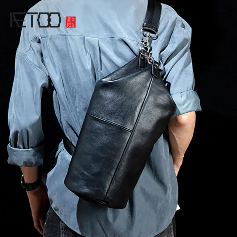 AETOO Men's leather chest bag, multifunctional bucket bag, first layer leather messenger bag, casual leather shoulder bag